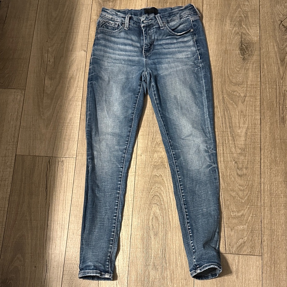 Buckle Black Women's Jeans